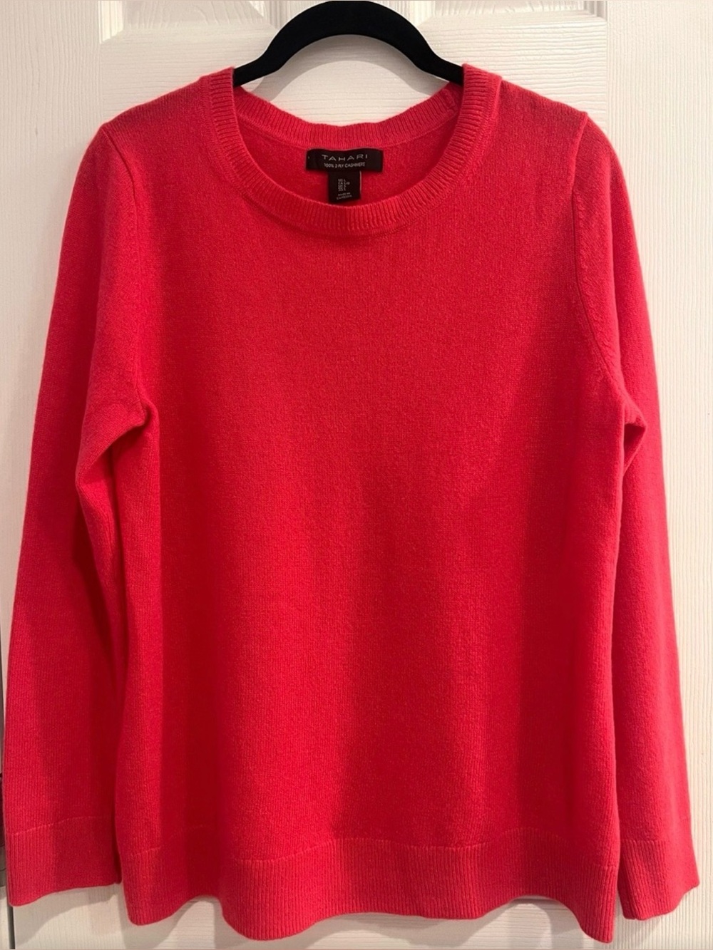 Tahari Coral-Red Crewneck Sweater
